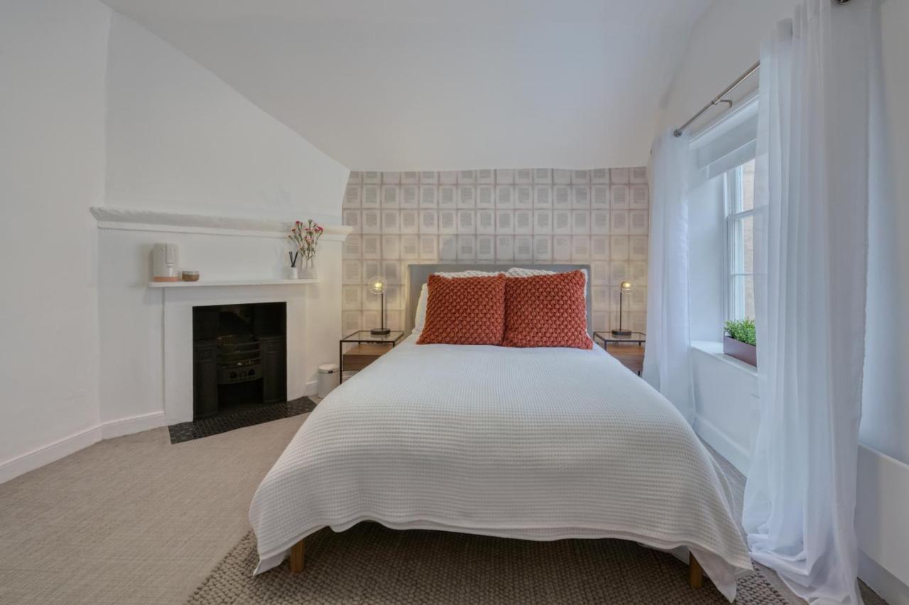 Beautiful Apartment On The Historic Rows Chester Buitenkant foto