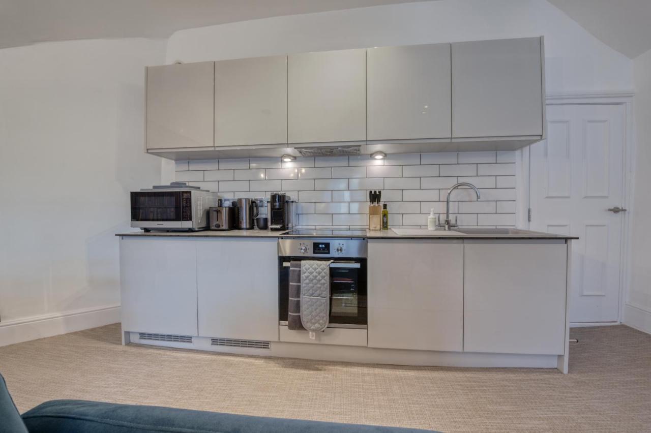 Beautiful Apartment On The Historic Rows Chester Buitenkant foto